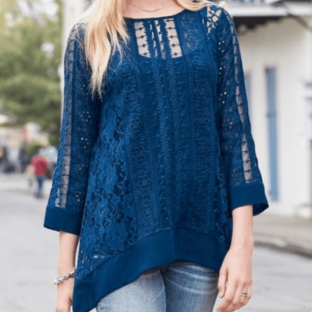 Sundance Sense of Style Sheer Lace Tunic Top Navy Blue — Size Medium - Picture 9 of 11